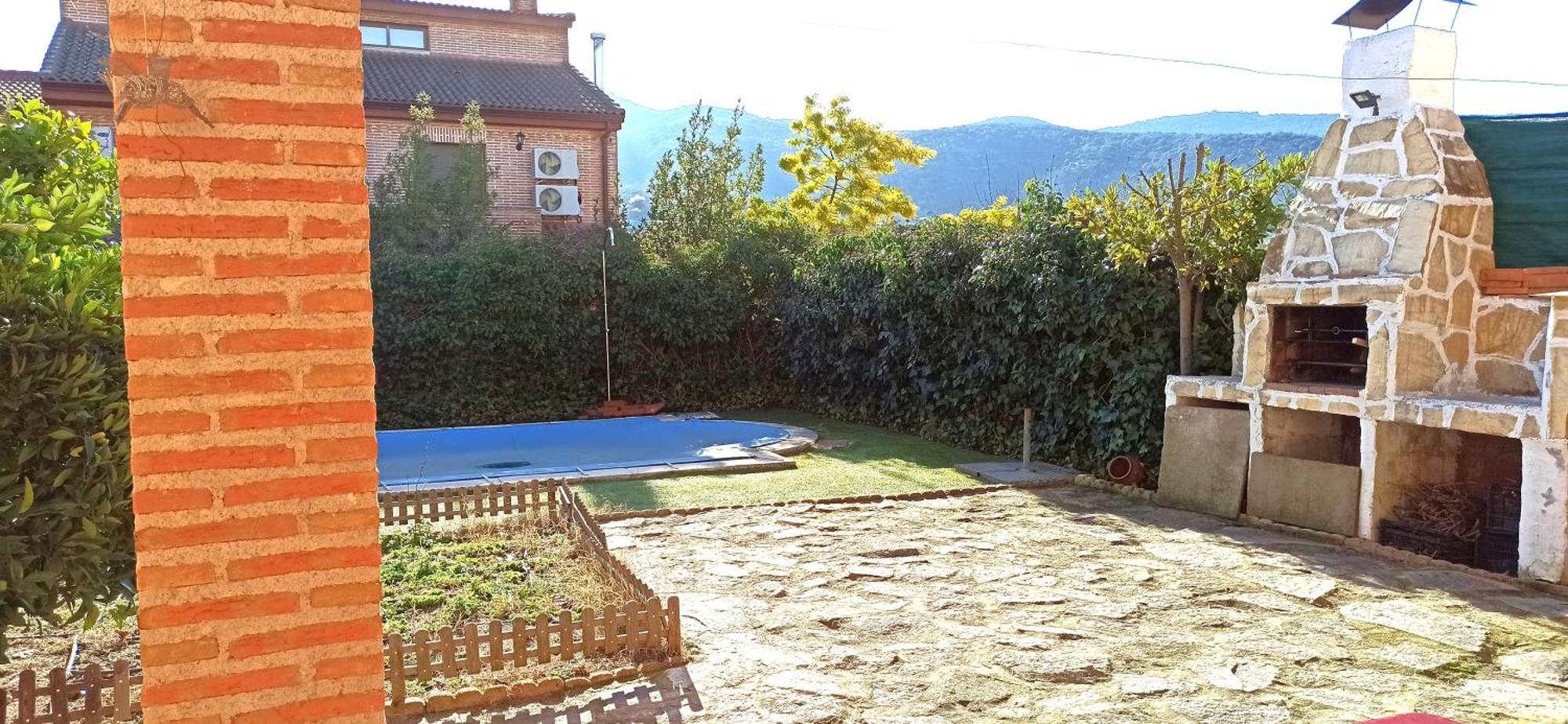 La Higuera De Gredos Villa Higuera de las Dueñas Exteriör bild