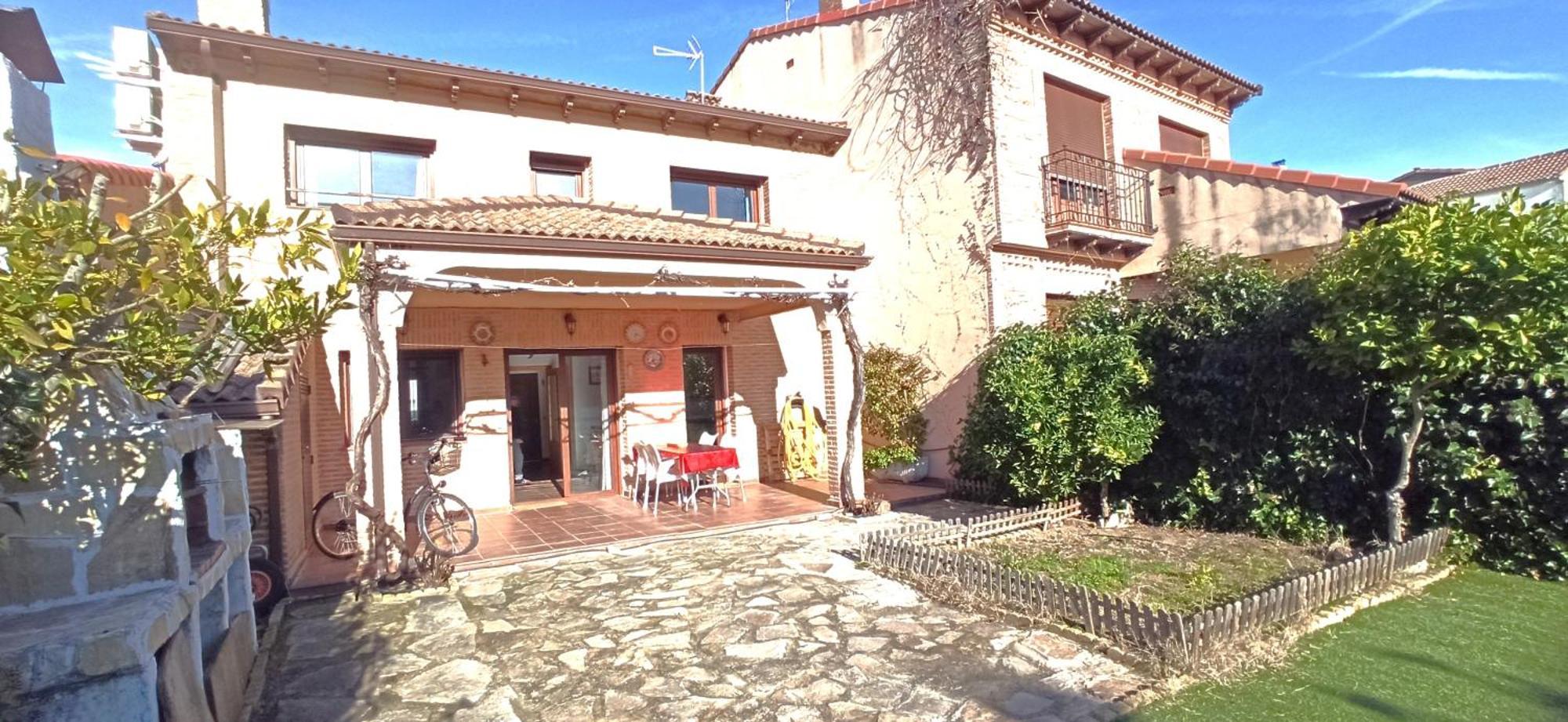 La Higuera De Gredos Villa Higuera de las Dueñas Exteriör bild